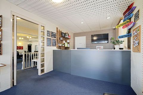 Comfort Inn & Suites King Avenue - Accommodation NT 5