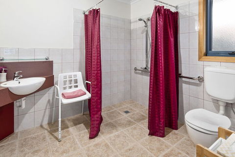 Marsden Court Apartments - NT Tourism 3