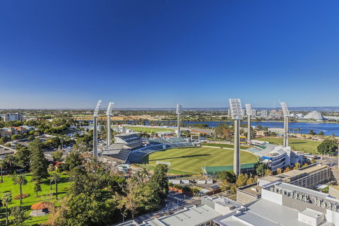 Fraser Suites Perth - Accommodation NT 1
