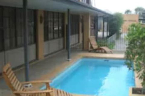 Aviators Lodge Motel - Accommodation NT 0