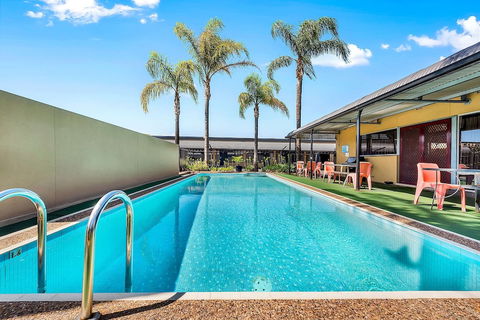Comfort Inn And Suites Manhattan - Accommodation NT 5
