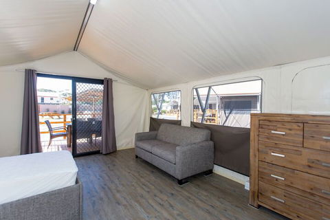 Shoal Bay Holiday Park - NT Tourism 3