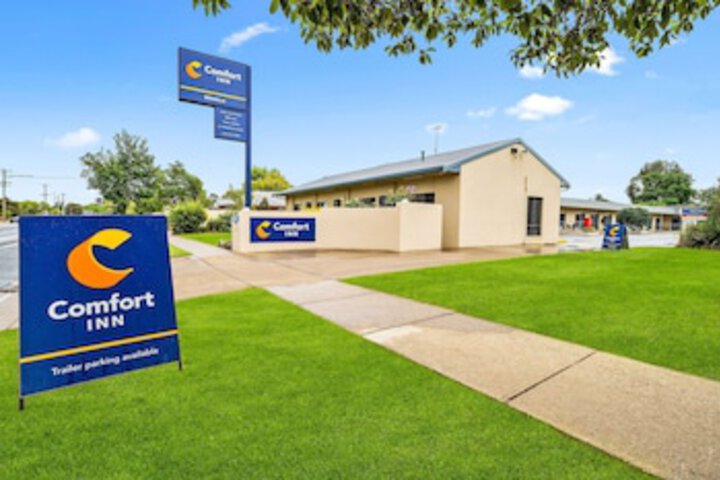  Accommodation NT