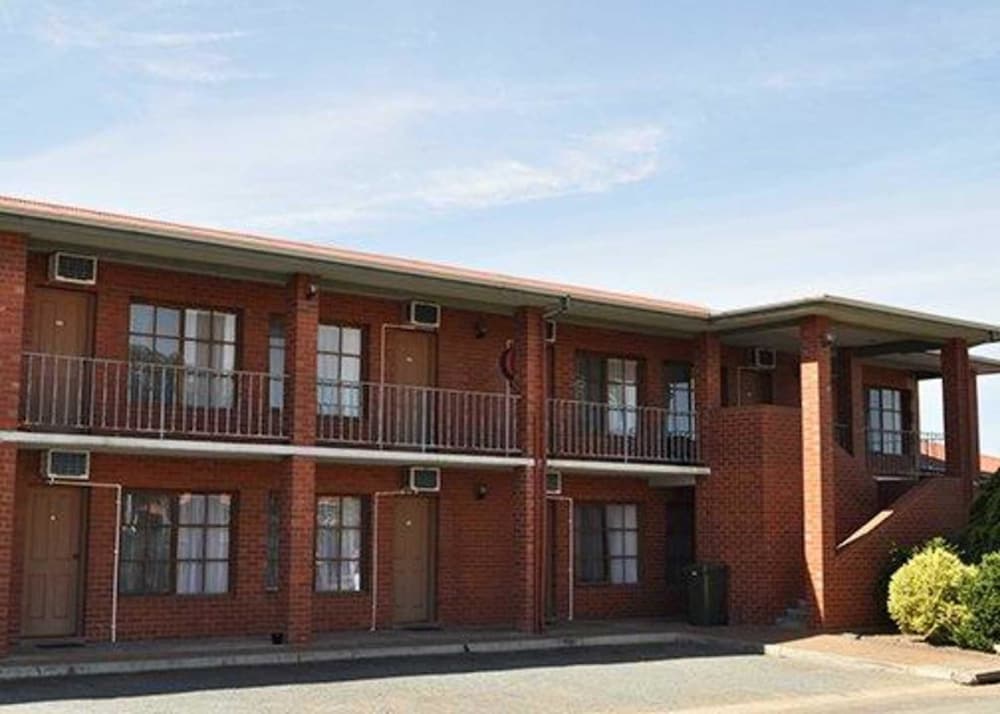 Arcadia South VIC Accommodation NT