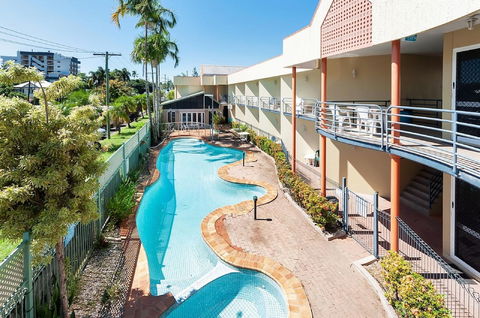 Tropical Queenslander - Accommodation NT 2