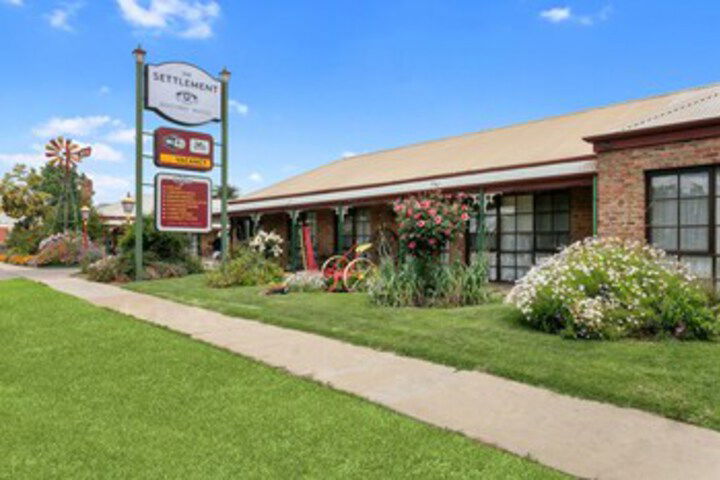  Accommodation NT