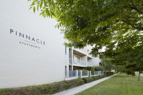 Pinnacle Apartments - Accommodation NT 0