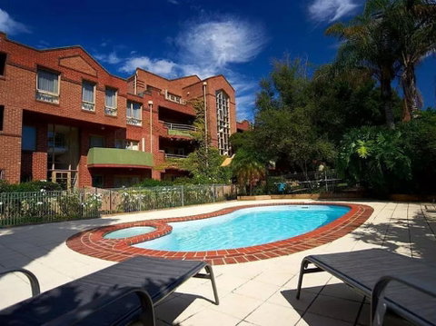 Comfort Apartments Royal Gardens - Accommodation NT 3