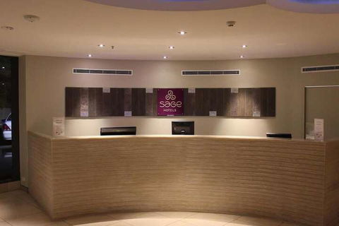Terrace Hotel Adelaide - Accommodation NT 2