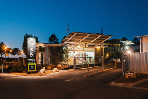 Majestic Oasis Apartments - Accommodation NT 0