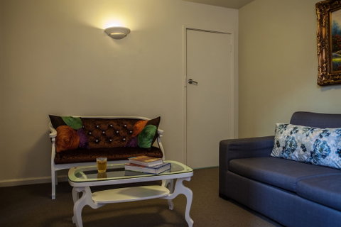Albert Heights Serviced Apartments - Accommodation NT 3