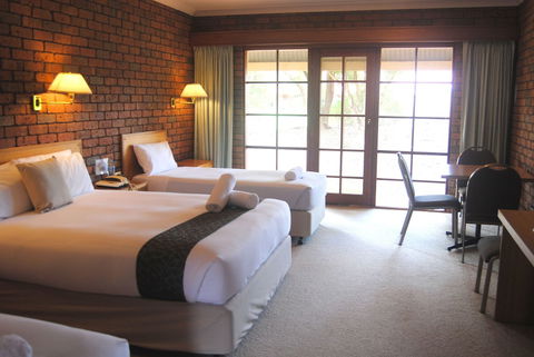 Grange Burn Motel - NT Tourism 5