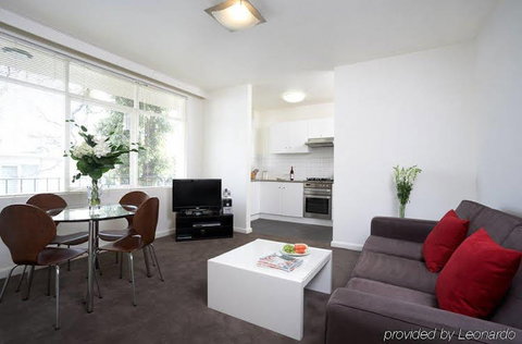 Caroline Serviced Apartments South Yarra - Accommodation NT 1