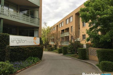 Kingston Terrace Apartments - NT Tourism 0