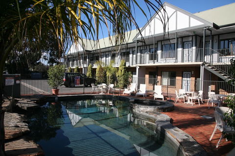 Ibis Styles Adelaide Manor - Accommodation NT 0