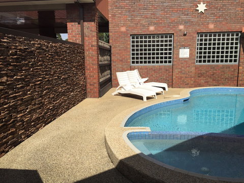 Hotel Bruce County - Accommodation NT 4