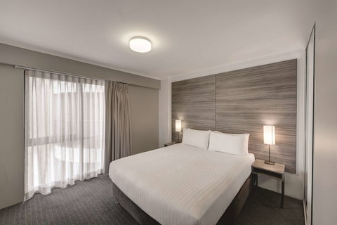 Adina Serviced Apartments Canberra James Court - Accommodation NT 6