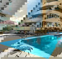 Adina Serviced Apartments Canberra James Court