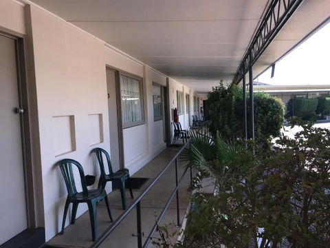 Ben Hall Motor Inn - Accommodation NT 3