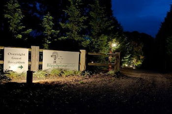  Accommodation NT