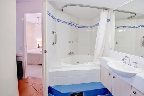 Nautilus Mooloolaba - Accommodation NT 6