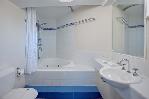 Nautilus Mooloolaba - Accommodation NT 4