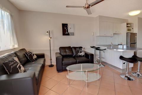 Nautilus Mooloolaba - Accommodation NT 3