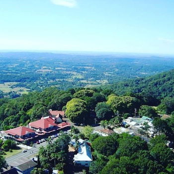 Mayfield On Montville - NT Tourism 1