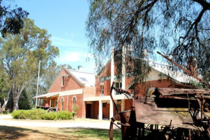 Springhurst ACT NT Tourism