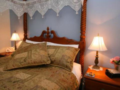 Quayside Cottages - Accommodation NT 6