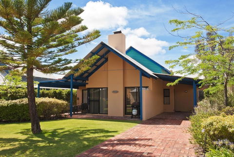 Dunsborough Beach Cottages - Accommodation NT 1