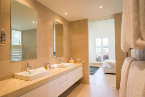 Karaka - Accommodation NT 6