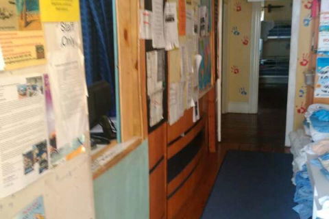 Wickham Retreat Backpackers - NT Tourism 1