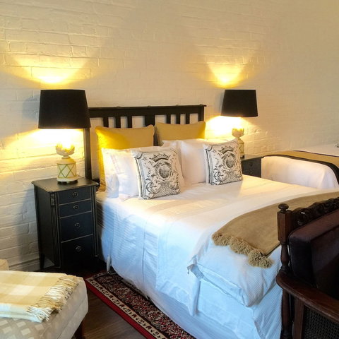 Chiltern Cottage & Indigo Suite - Accommodation NT 7