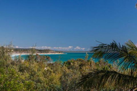 Cylinder Beach Mooloomba Unit 3 - Accommodation NT 2
