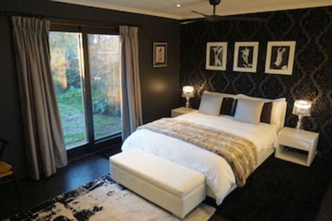 Georgie's Boutique B&B - NT Tourism 0