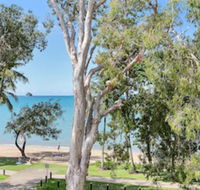 Hibiscus On Palm Cove at Marlin Waters - Accommodation NT