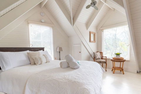 ARCADIA - The Barn Cottage & Rosehill Cottage - NT Tourism 5