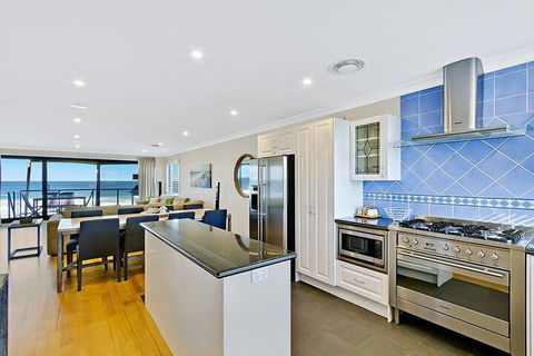 Beachfront Luxury - NT Tourism 7