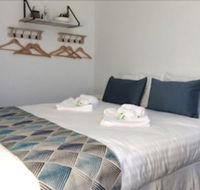Newcastle Accommodation Tighes Hill - Accommodation NT
