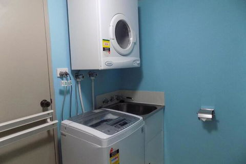 Kirwan Apartments 5 - Accommodation NT 6
