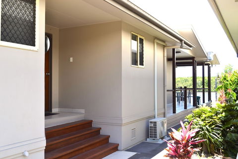 Hinchinbrook Resorts - Accommodation NT 0