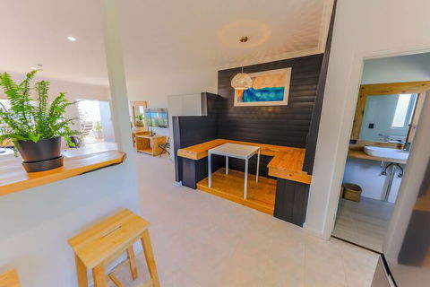 COAST Motel And Apartments - Accommodation NT 7