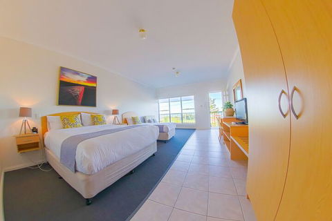 COAST Motel And Apartments - Accommodation NT 3