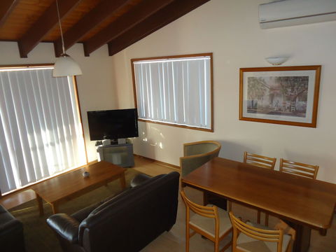 Dalmeny Shores - Accommodation NT 5