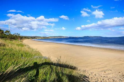Bellerive Marina View Apartments NO 27 - Accommodation NT 7