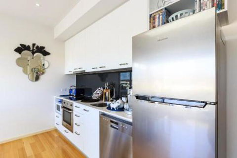 Bellerive Marina View Apartments NO 27 - Accommodation NT 4