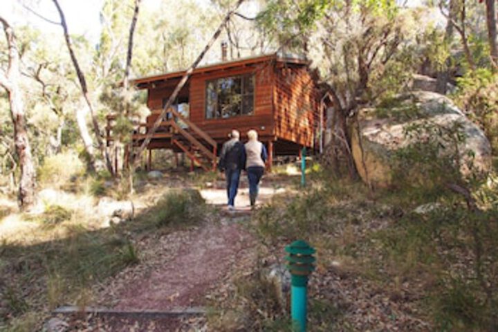  Accommodation NT