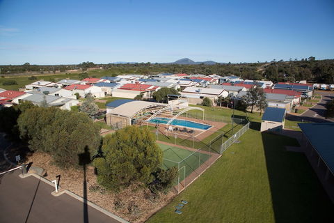 Wavecrest Village & Tourist Park - Accommodation NT 1