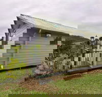 Mena Creek Flower House - Accommodation NT